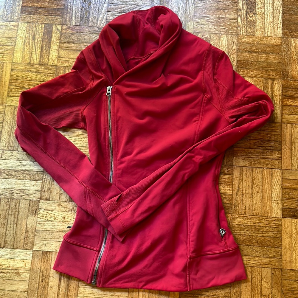Lululemon Bhakti Yoga Jacket Red. Size 4